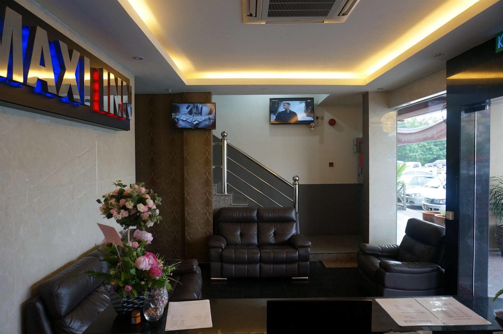 Maxi Inn Bintulu Exterior photo