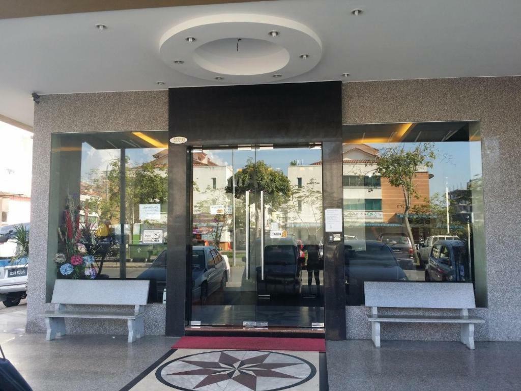 Maxi Inn Bintulu Exterior photo