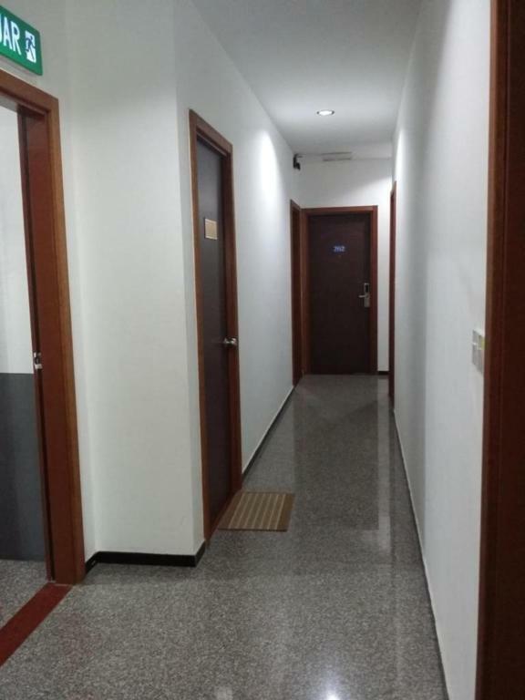 Maxi Inn Bintulu Exterior photo